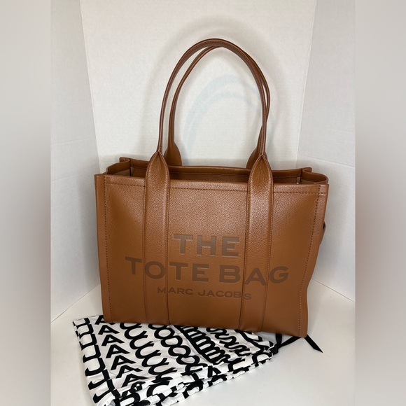 Marc Jacobs Handbags - Marc Jacobs The Tote Bag Large Argan Oil